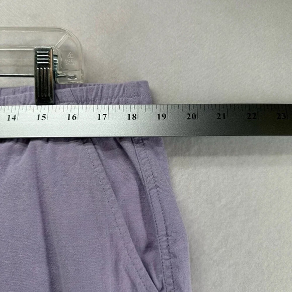 Lands' End Shorts Womens Size 16 Chino Elastic Waist Walking Cotton Blend Purple - Picture 10 of 10